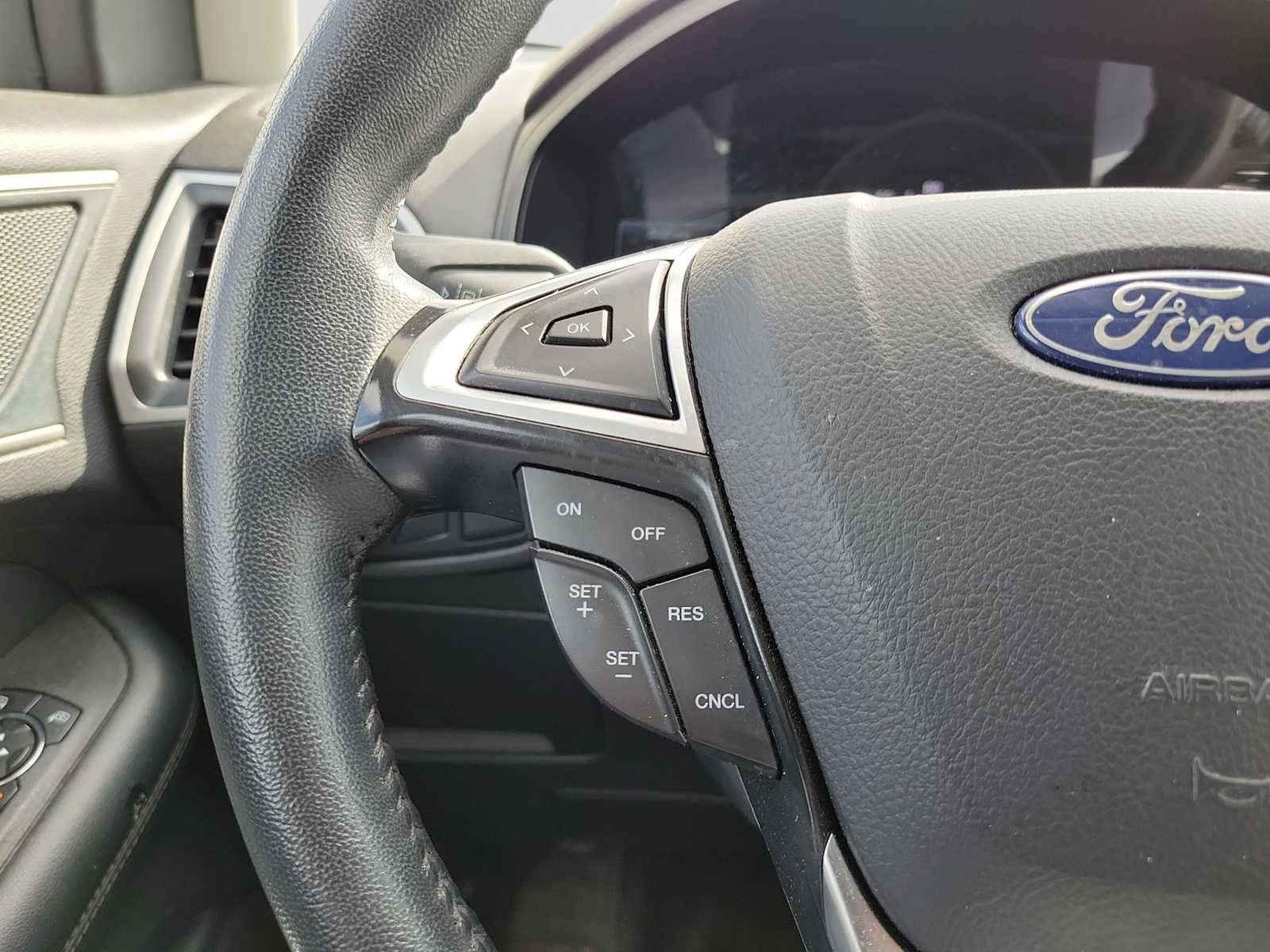 Thumbnail: 2024 Ford Edge - 19