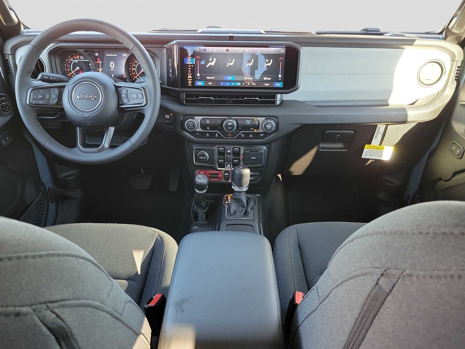 Thumbnail: 2026 Jeep Gladiator - 10