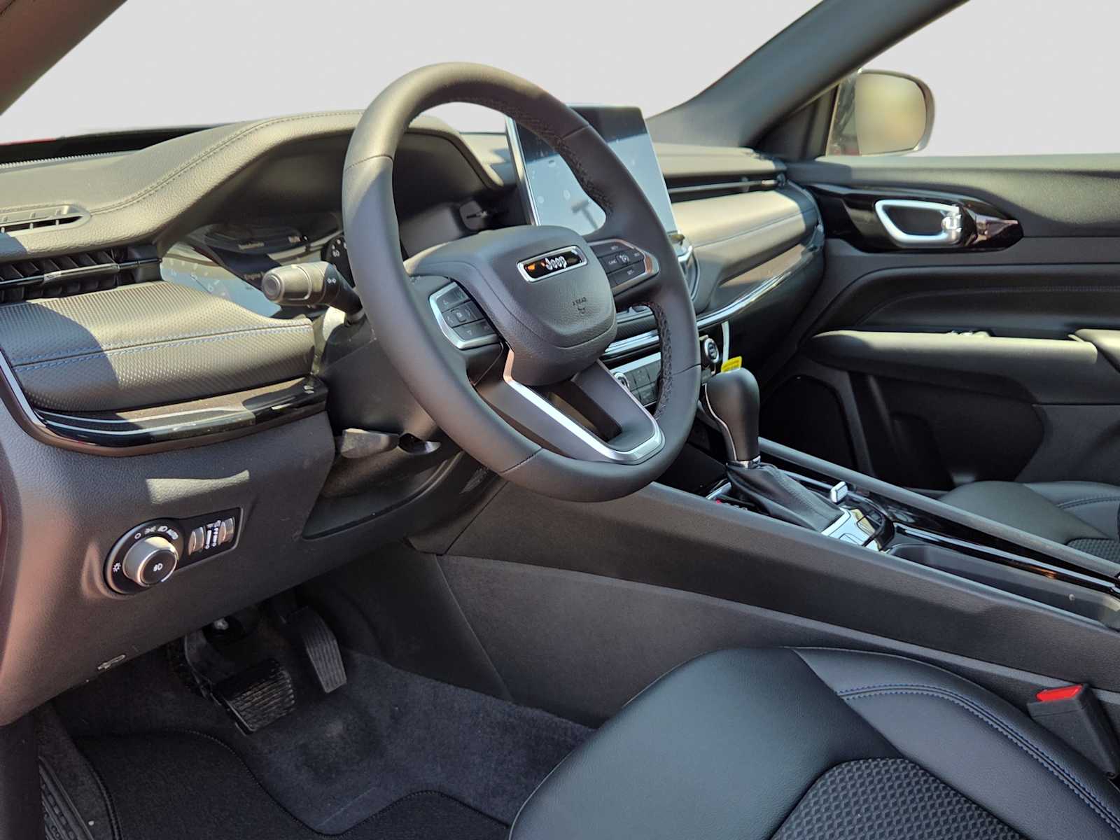 Thumbnail: 2026 Jeep Compass - 10