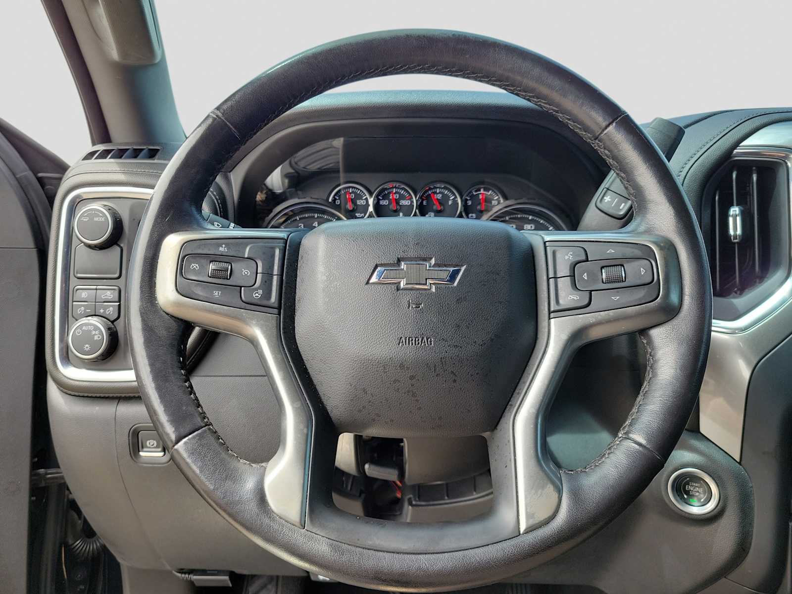 Thumbnail: 2021 Chevrolet Silverado 1500 - 15