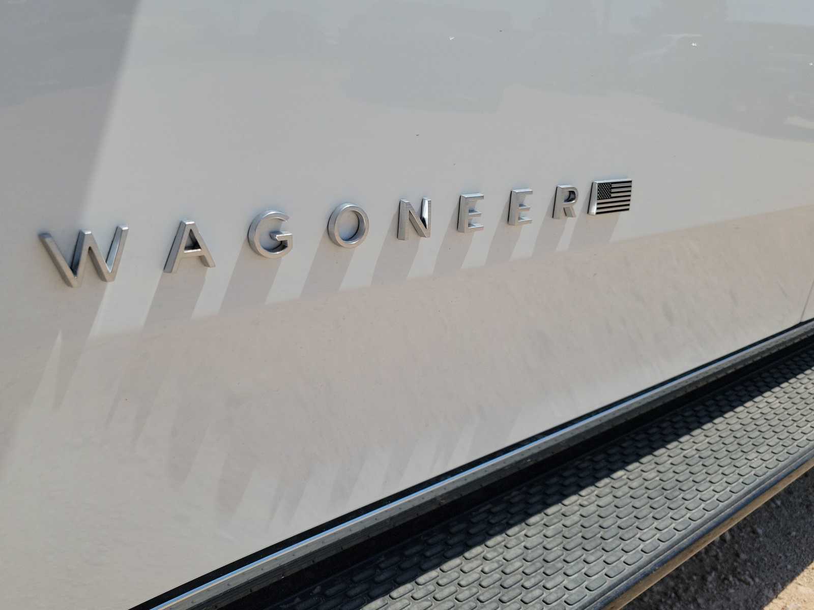 Thumbnail: 2024 Jeep Wagoneer - 7