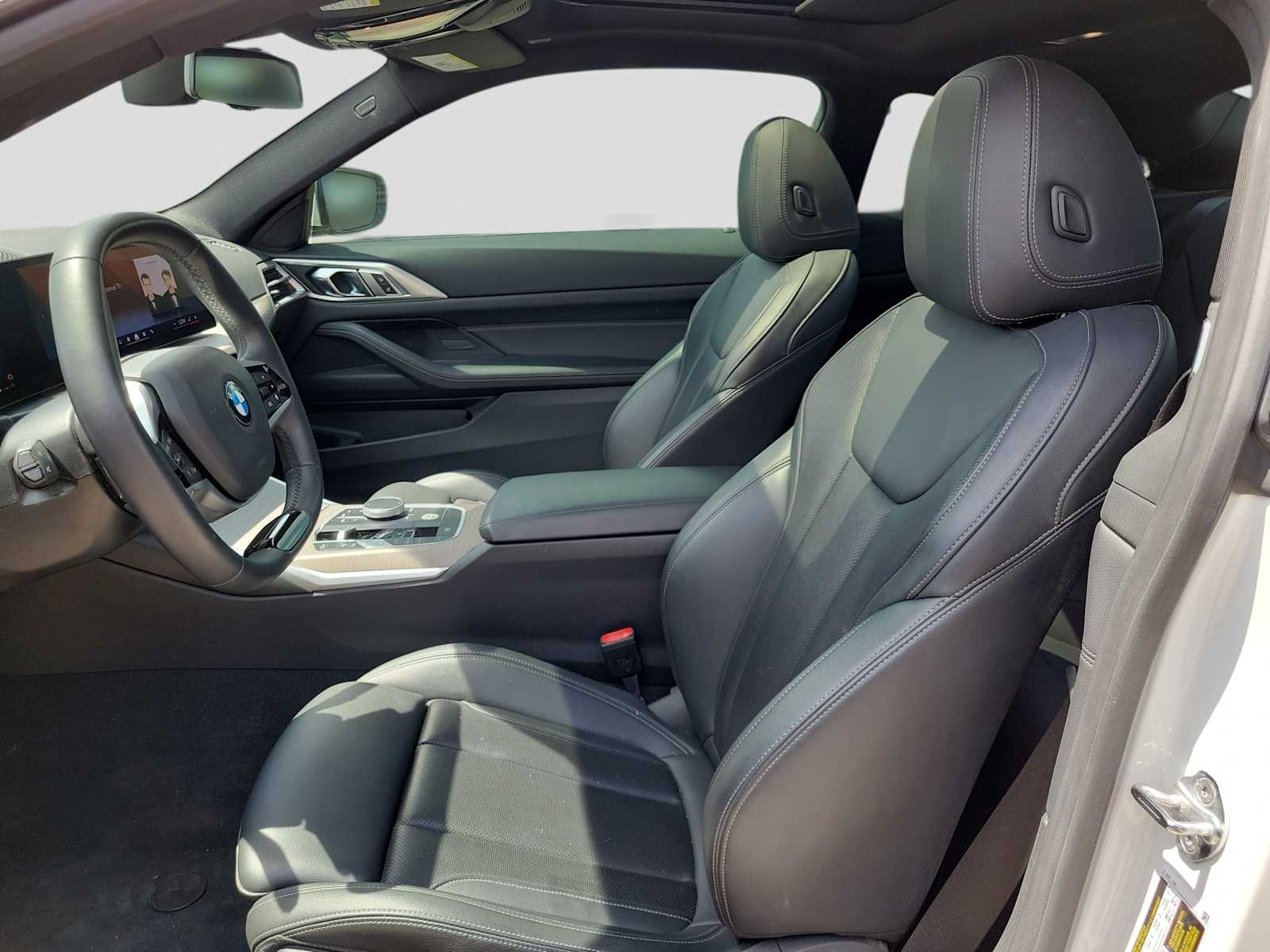 Thumbnail: 2025 BMW 4 Series - 11