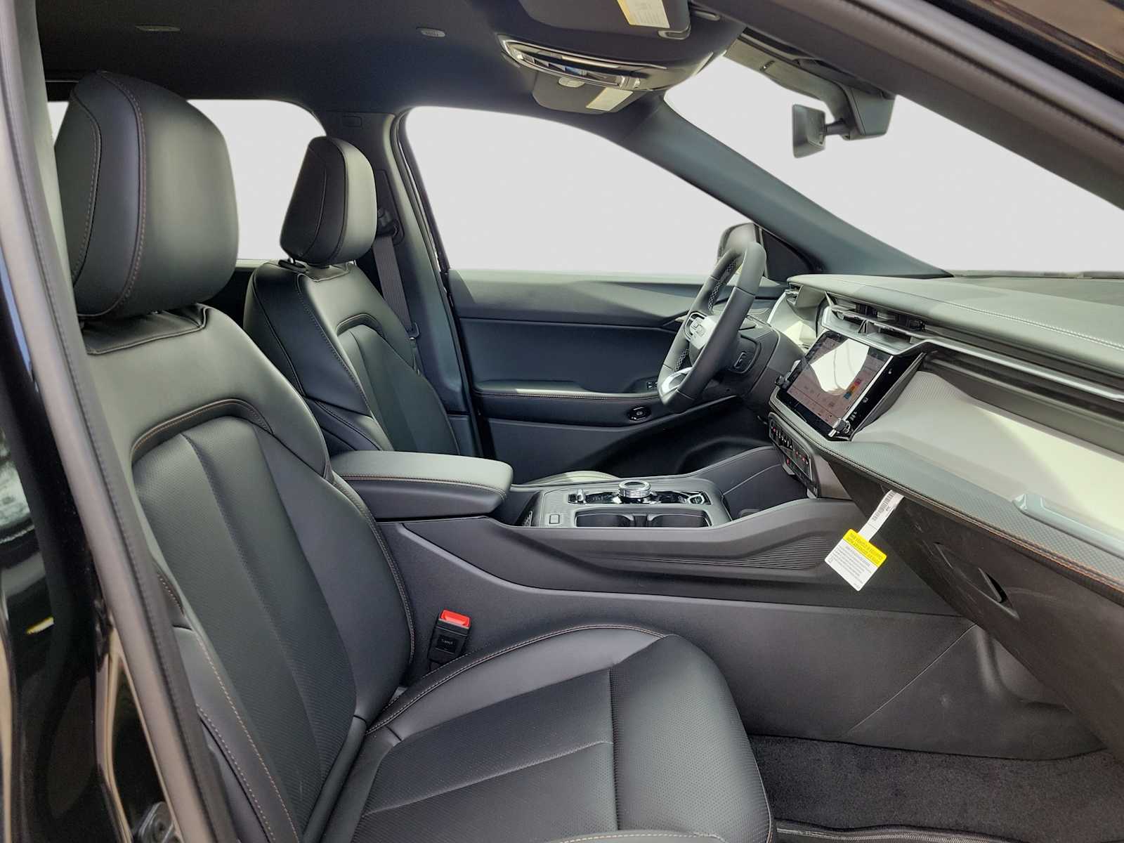 Thumbnail: 2026 Jeep Cherokee - 14