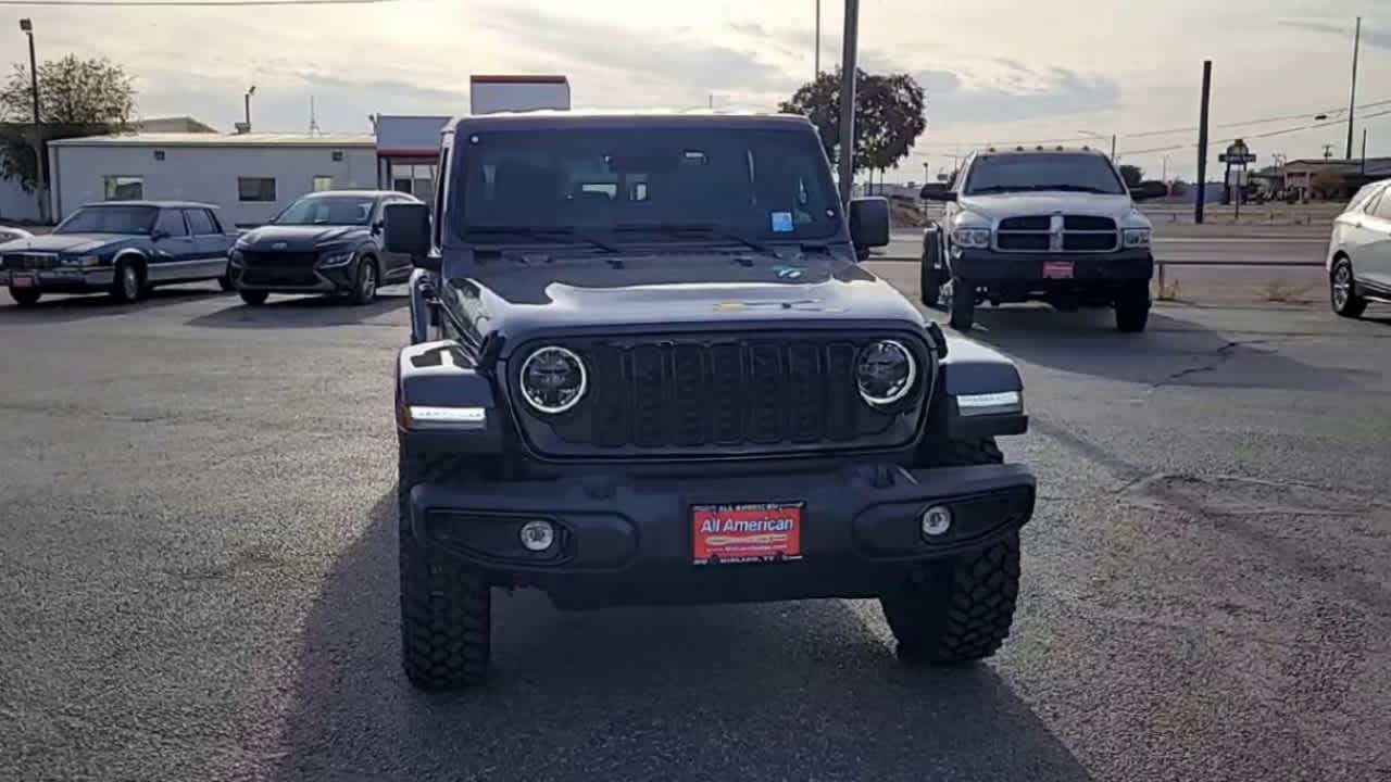 Thumbnail: 2026 Jeep Gladiator - 2