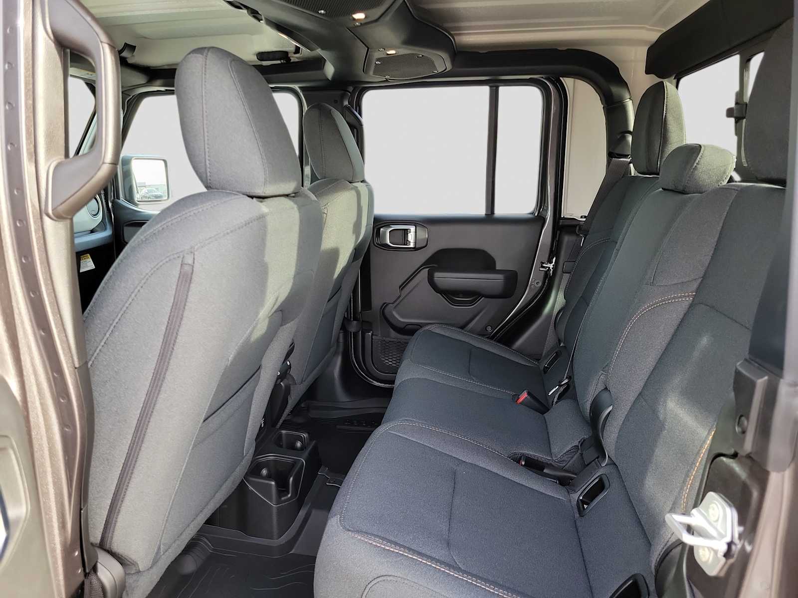 Thumbnail: 2026 Jeep Gladiator - 12