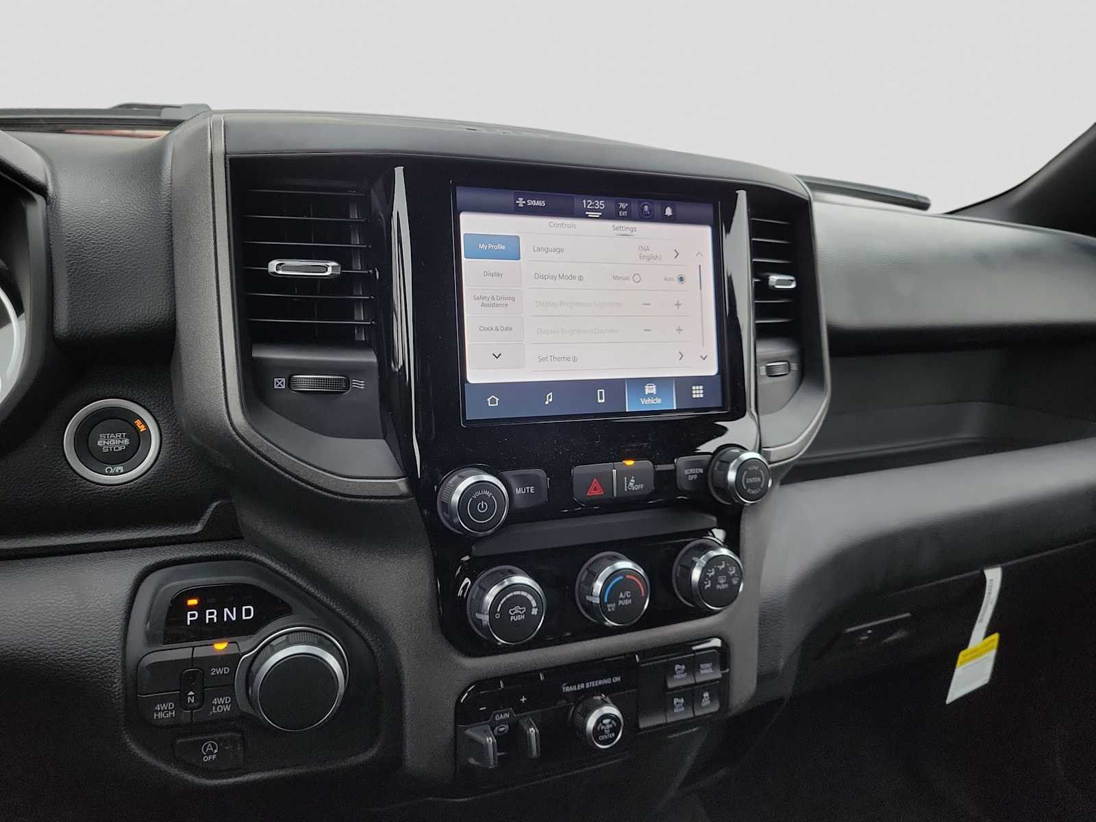 Thumbnail: 2025 RAM 1500 - 21