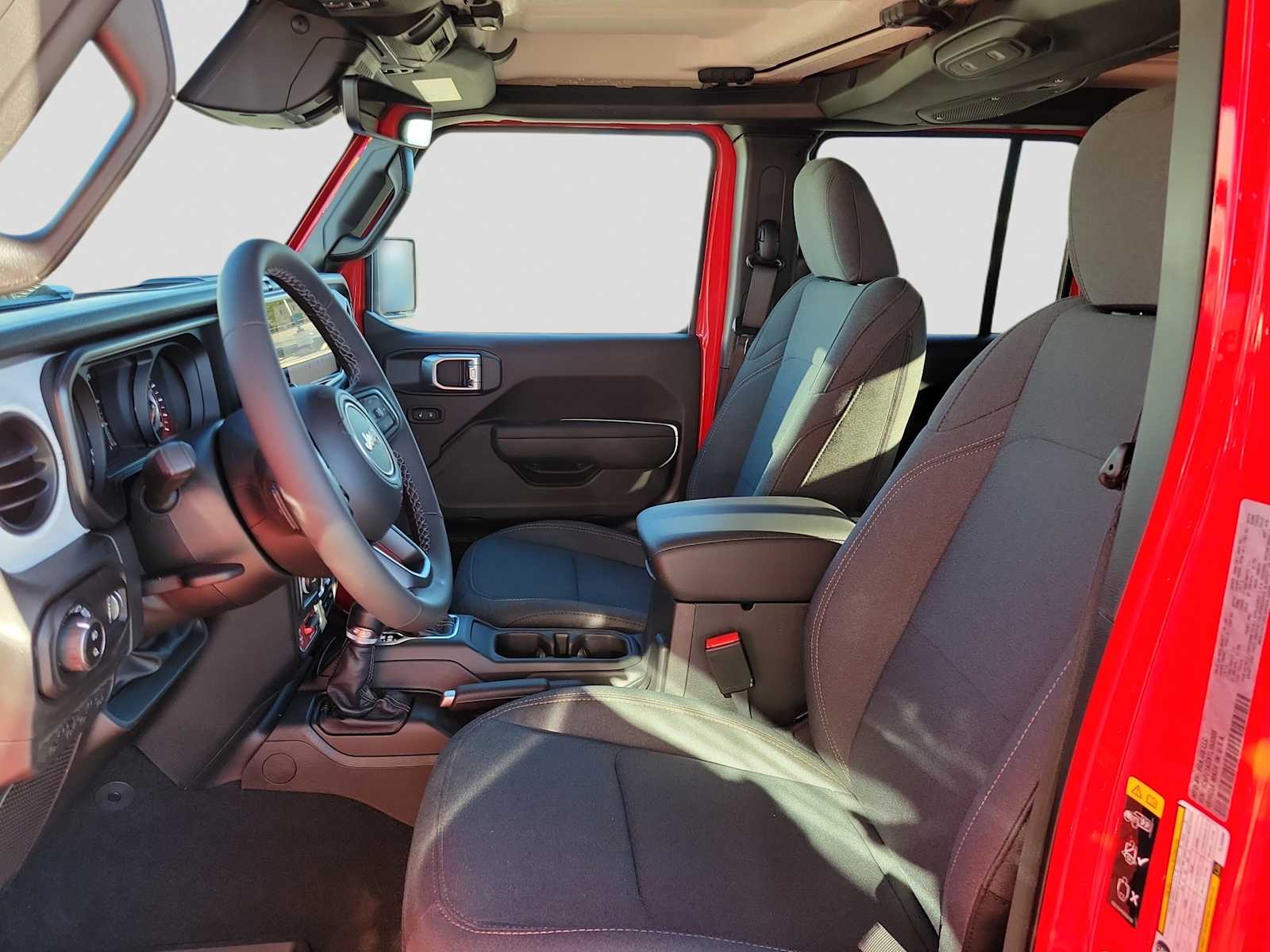 Thumbnail: 2026 Jeep Gladiator - 11