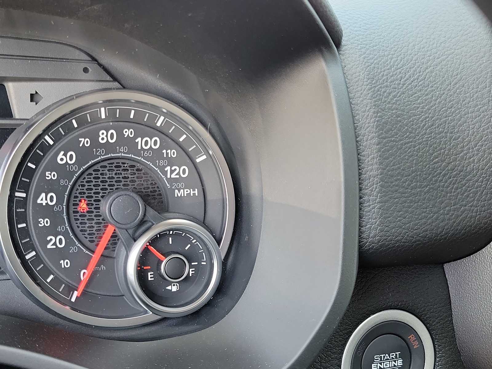 Thumbnail: 2026 RAM 1500 - 18