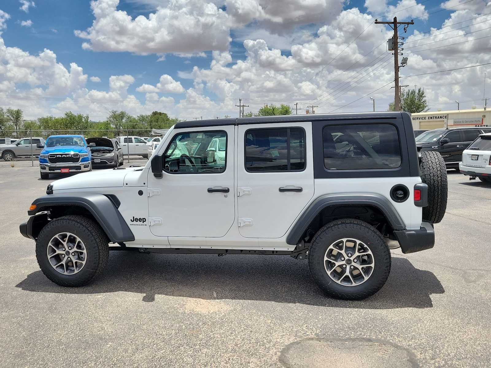 Thumbnail: 2025 Jeep Wrangler - 3