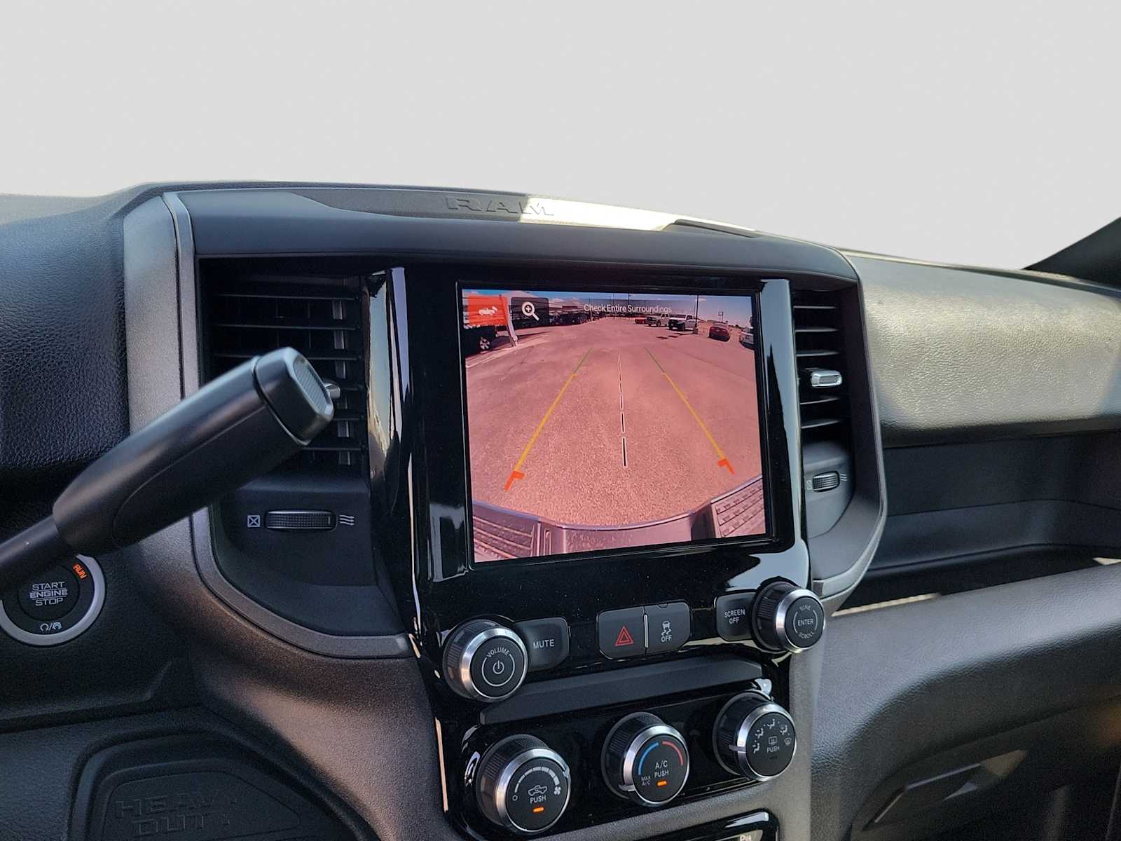2025 RAM 2500 Tradesman - Photo 28