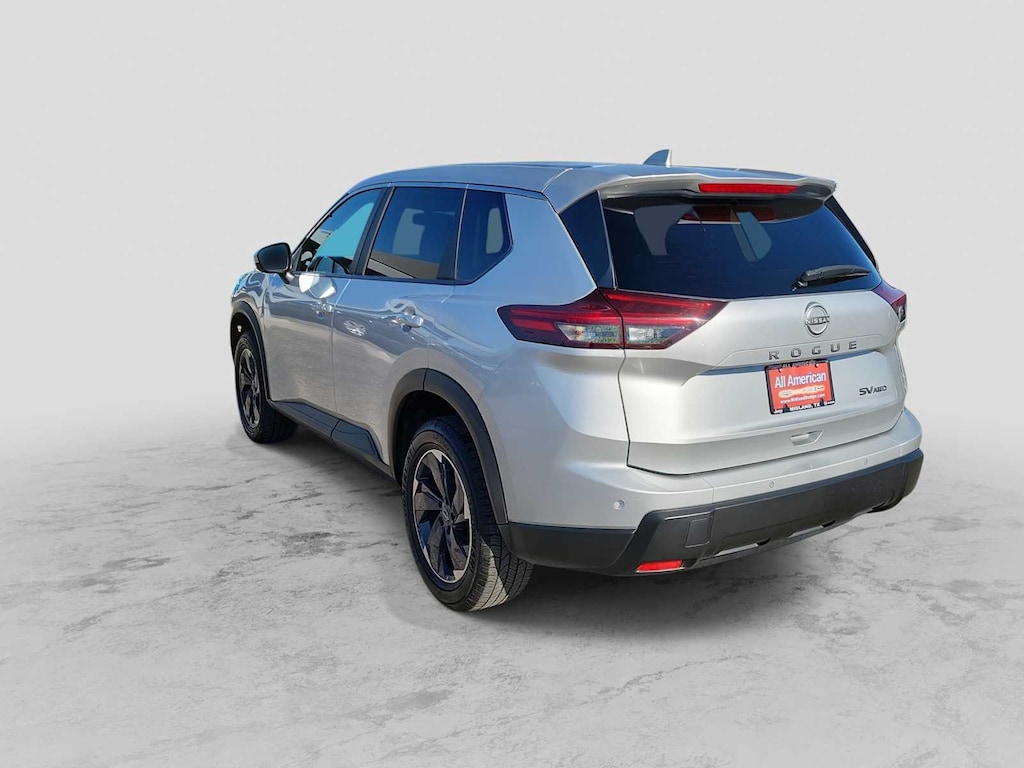 Used 2024 Nissan Rogue SV SUV
