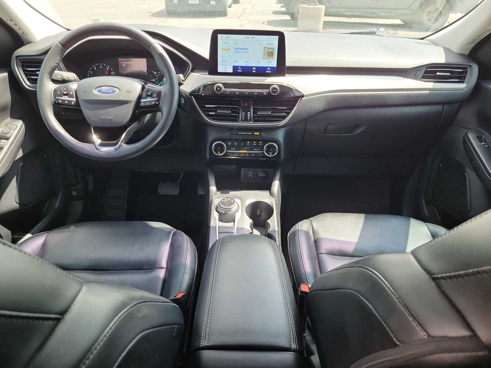 Thumbnail: 2022 Ford Escape - 10