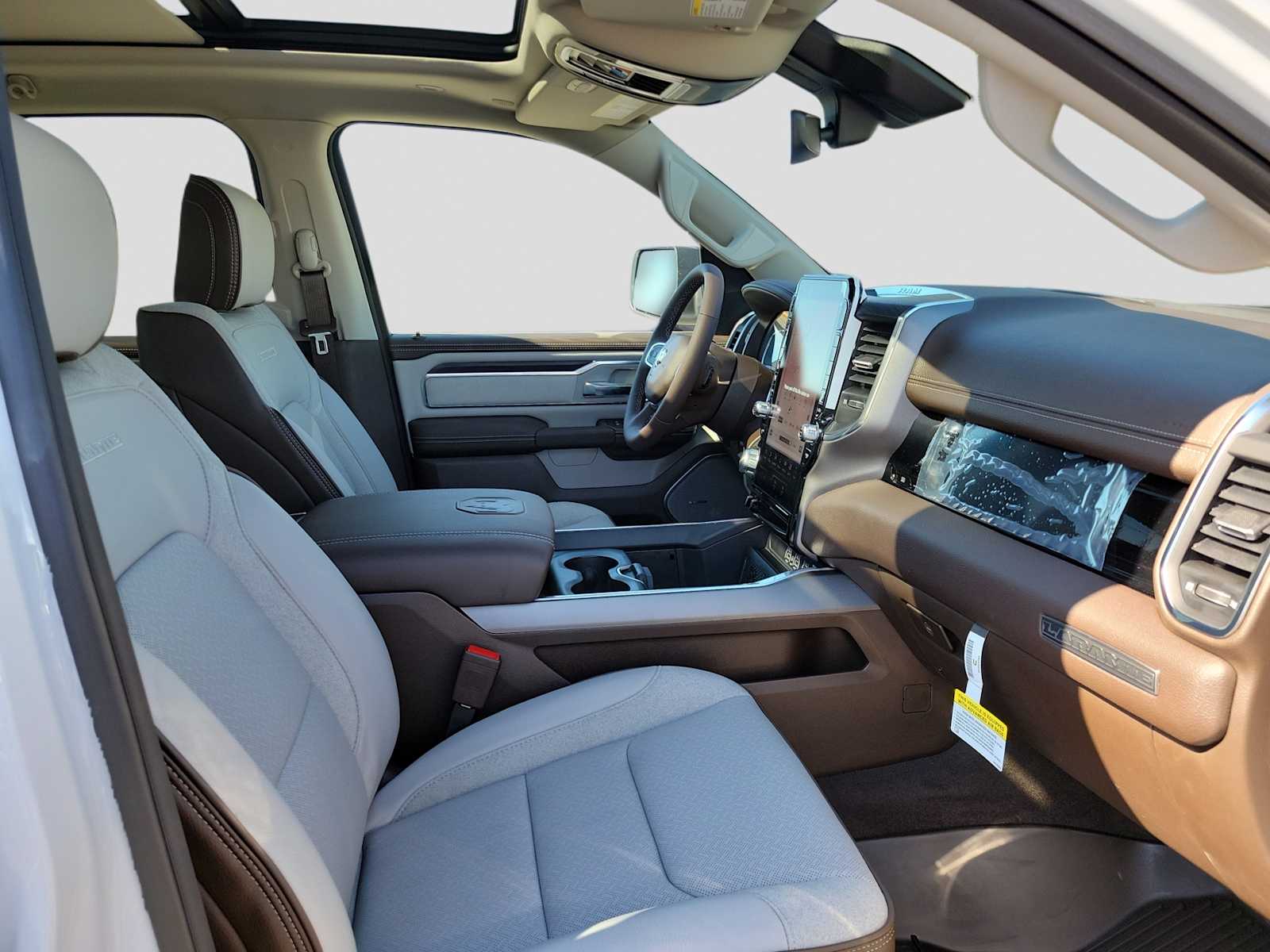 Thumbnail: 2026 RAM 1500 - 14