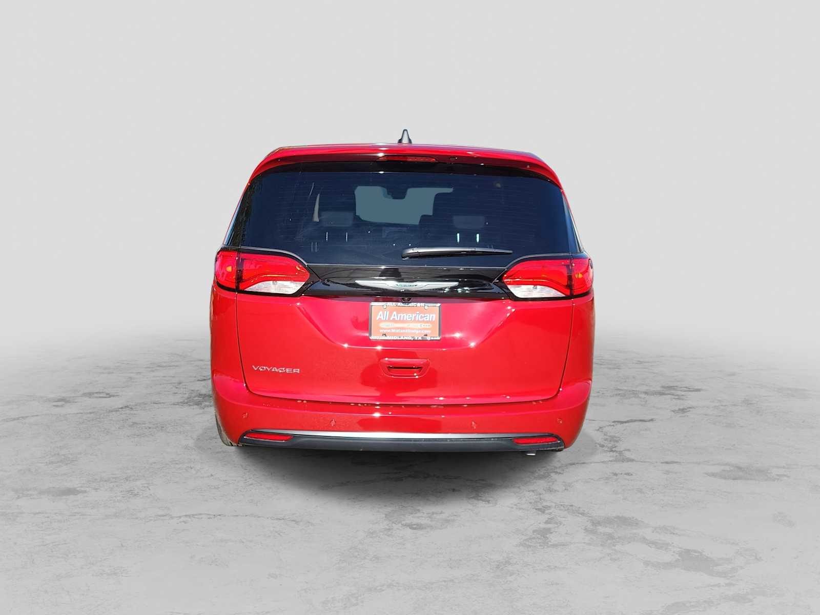 Thumbnail: 2026 Chrysler Voyager - 5