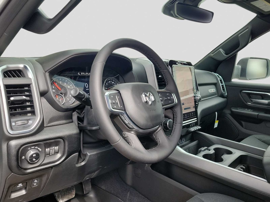 New 2026 Ram 1500 LONE STAR CREW CAB 4X4 5'7 BOX Pickup