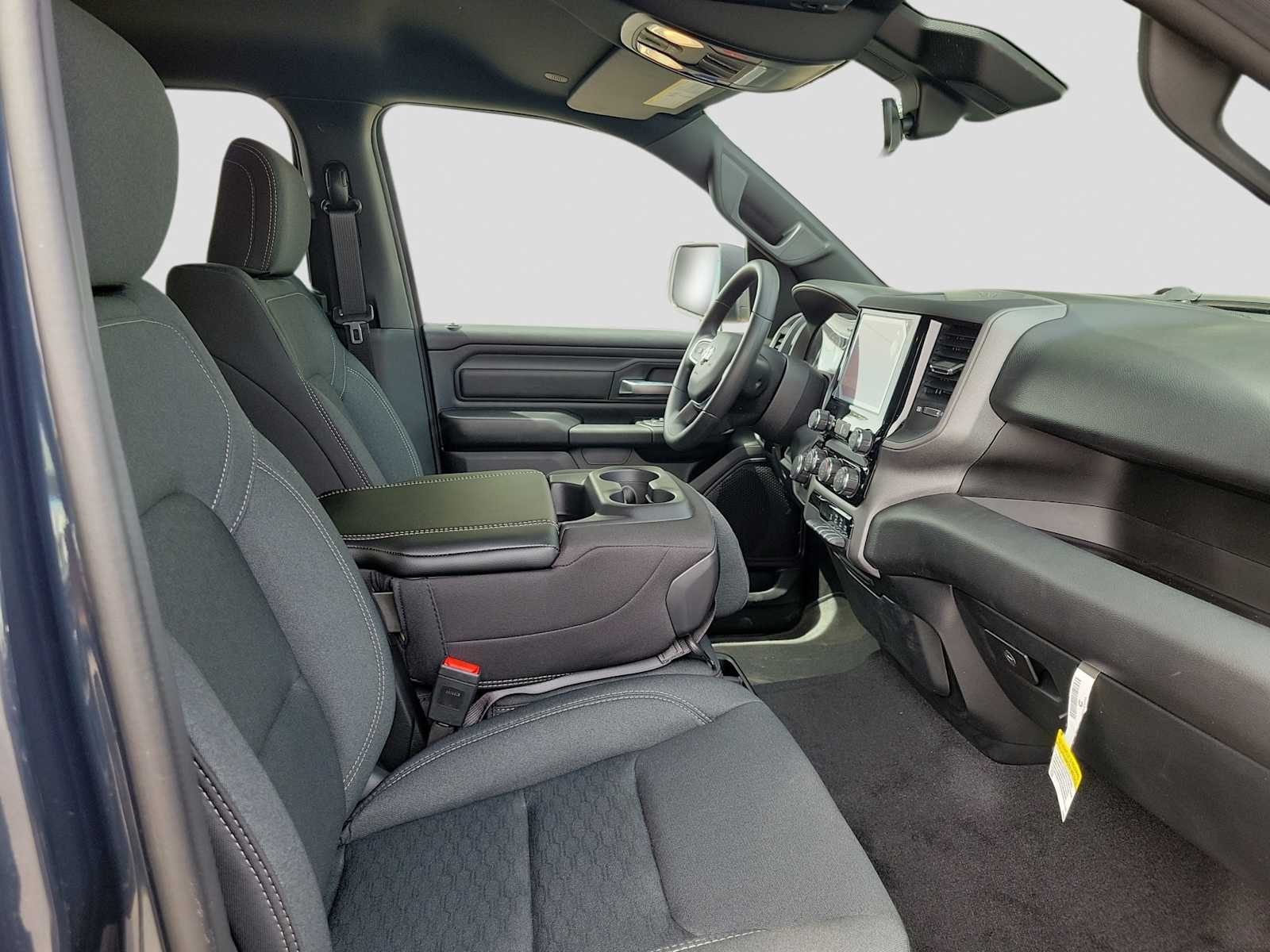 Thumbnail: 2026 RAM 1500 - 14