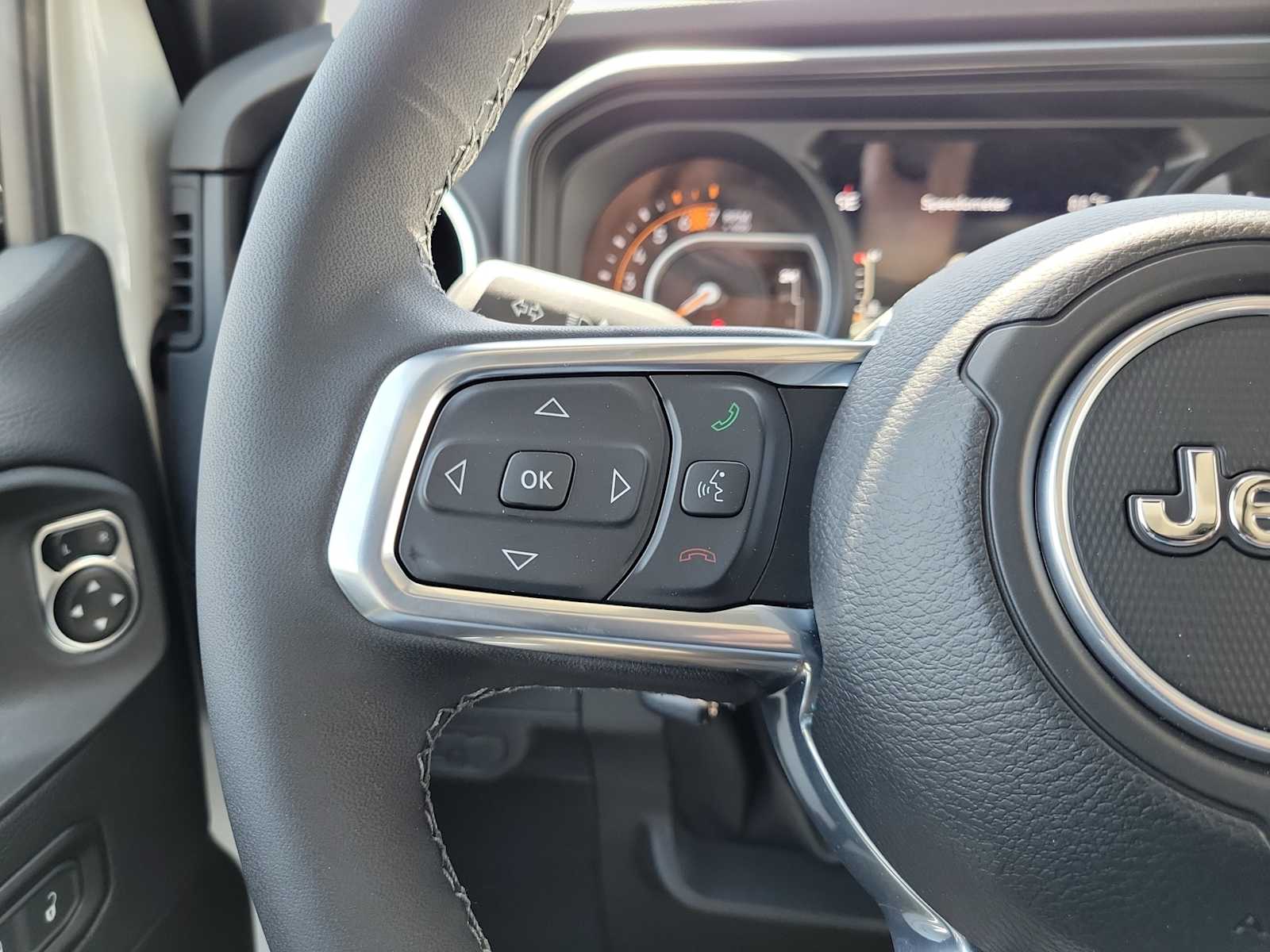 Thumbnail: 2026 Jeep Wrangler - 19