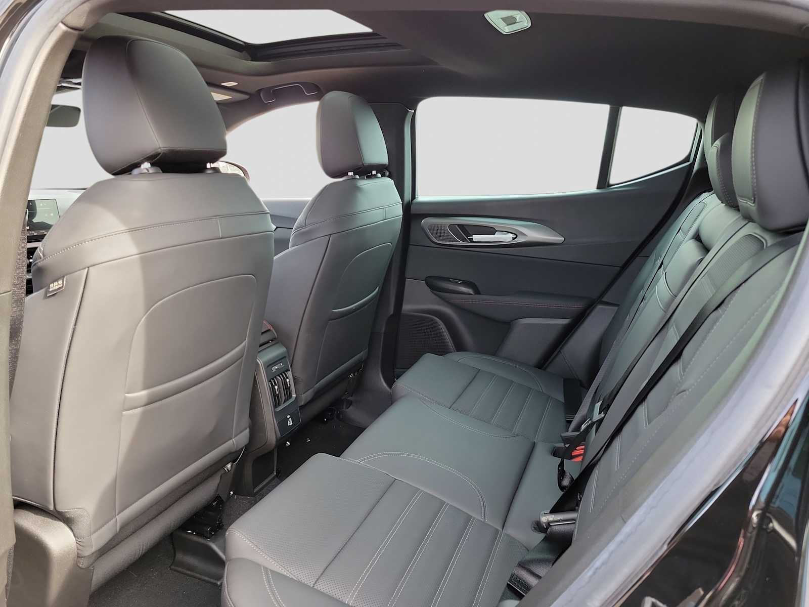 Thumbnail: 2024 Dodge Hornet - 12