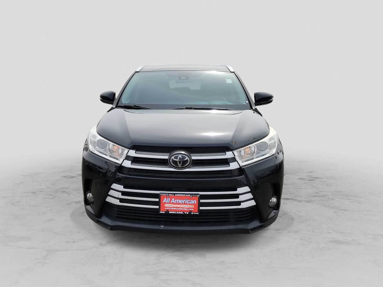 Thumbnail: 2019 Toyota Highlander - 6