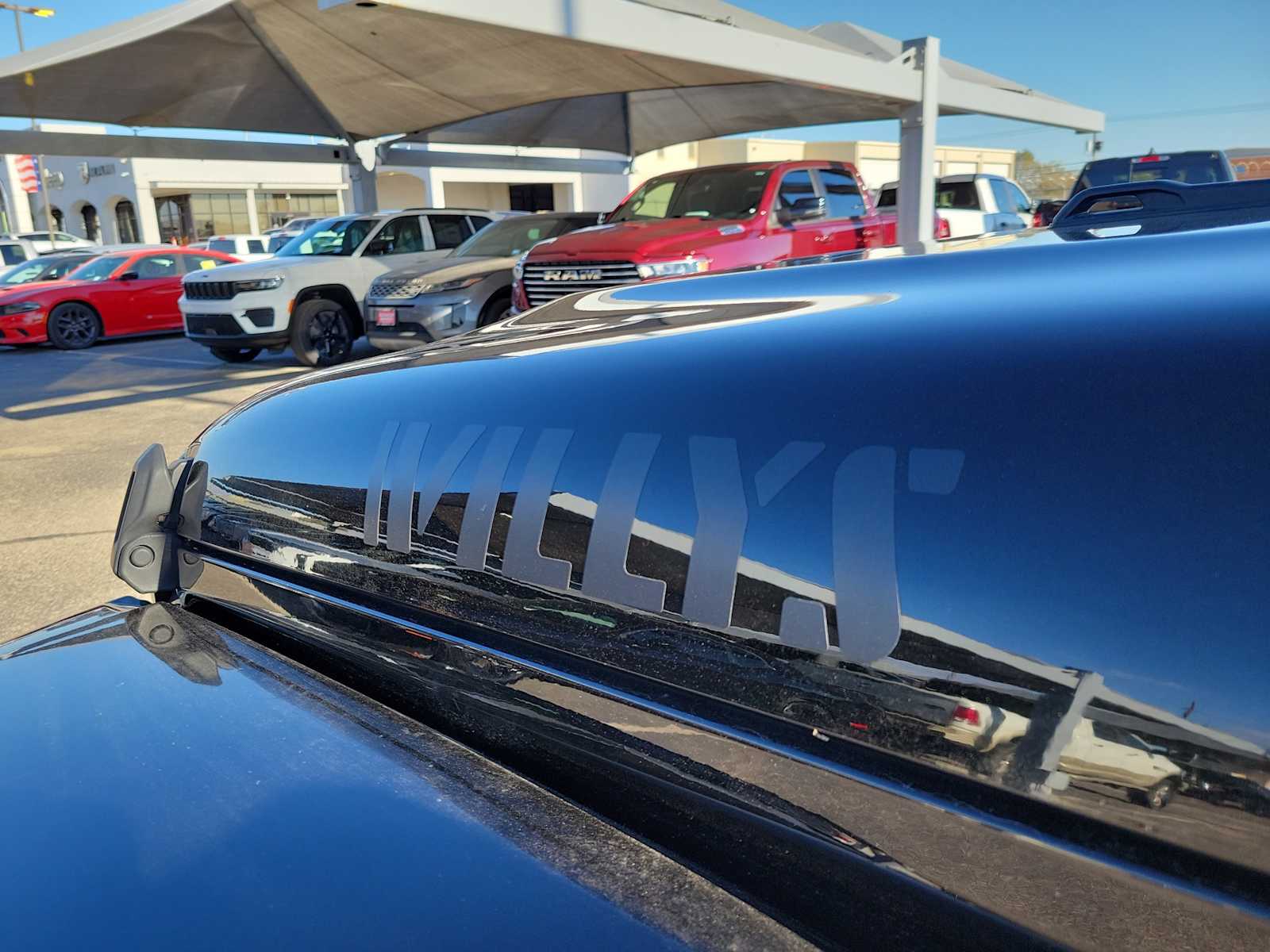 Thumbnail: 2023 Jeep Gladiator - 7