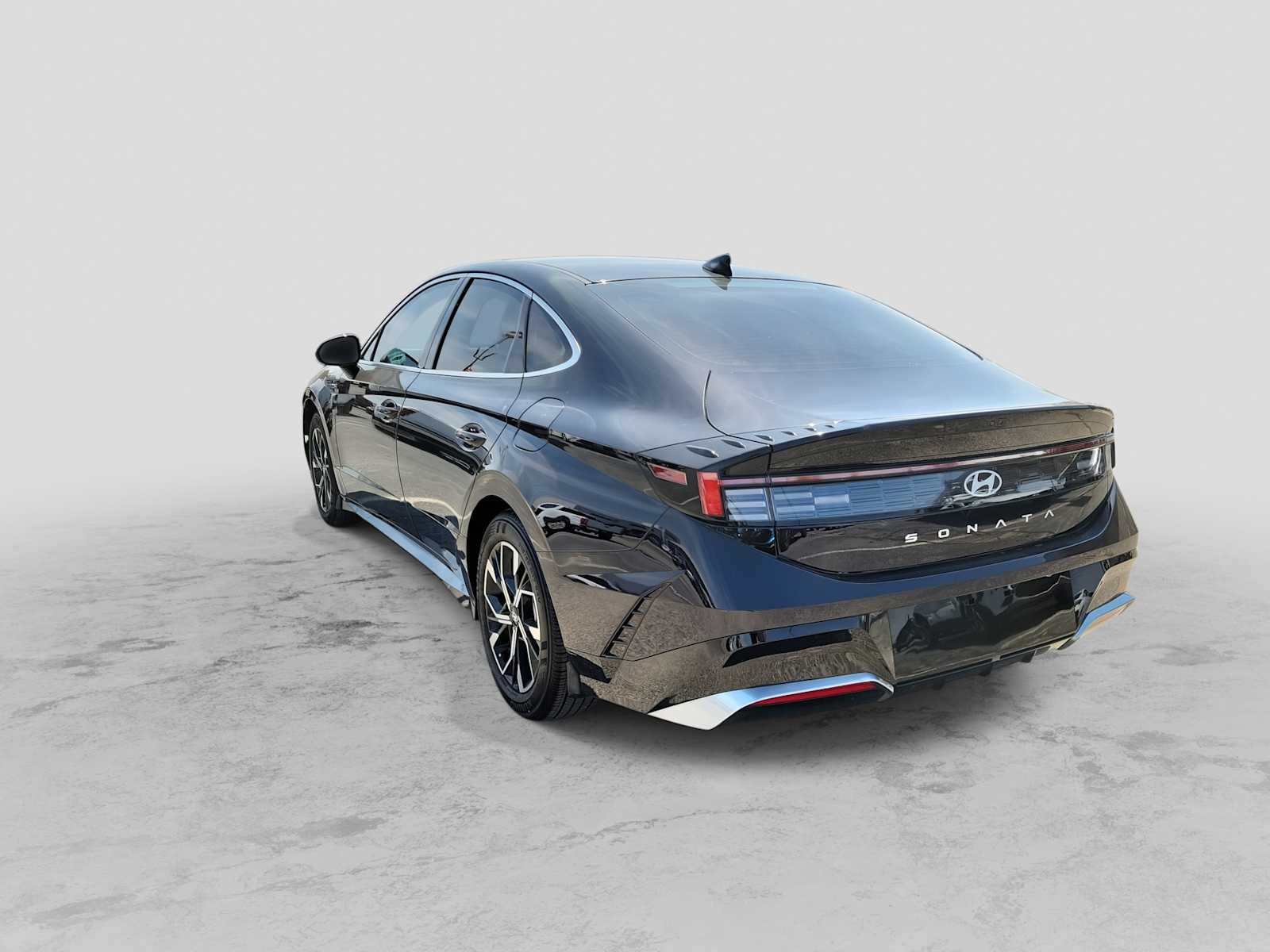 Thumbnail: 2025 Hyundai Sonata - 4