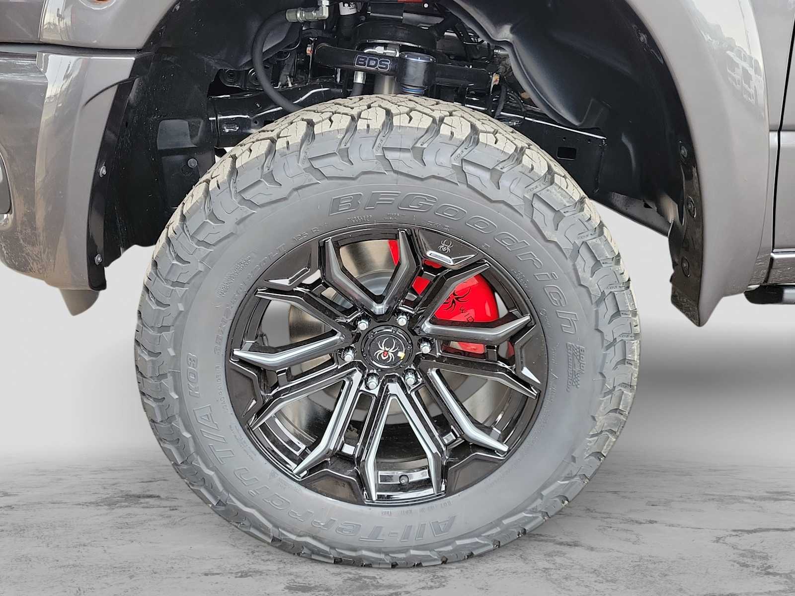 Thumbnail: 2026 RAM 1500 - 8