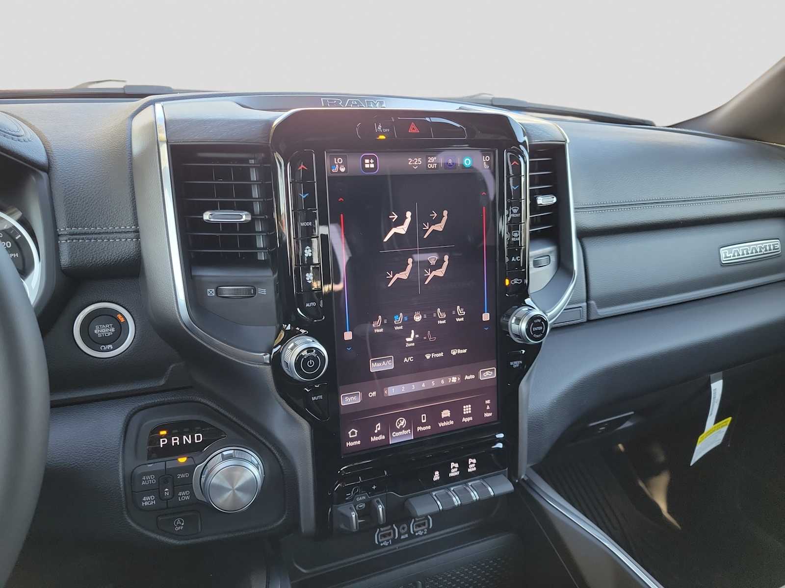 Thumbnail: 2026 RAM 1500 - 21