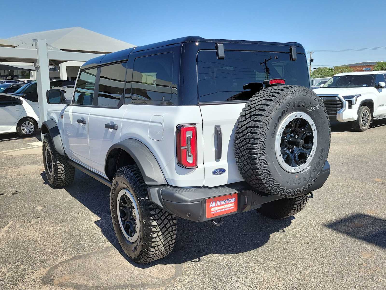 Thumbnail: 2024 Ford Bronco - 4