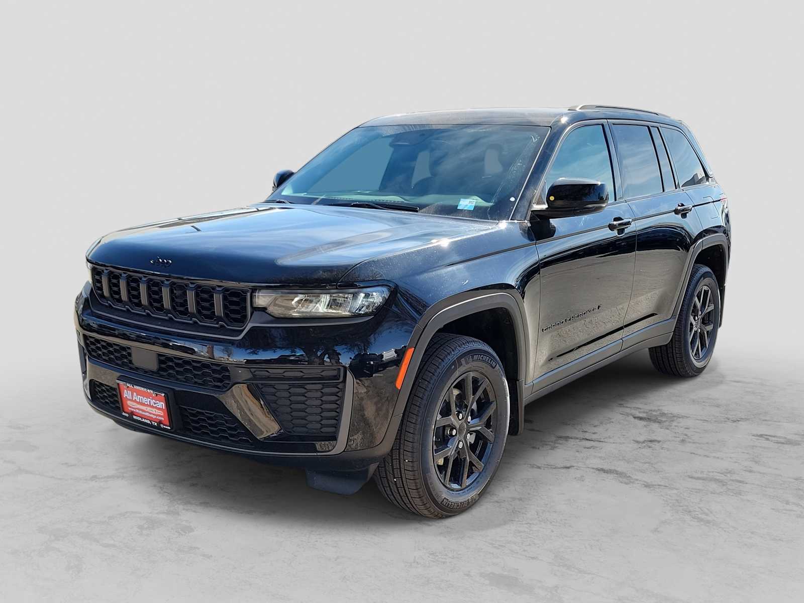 2026 Jeep Grand Cherokee Laredo Altitude's photo