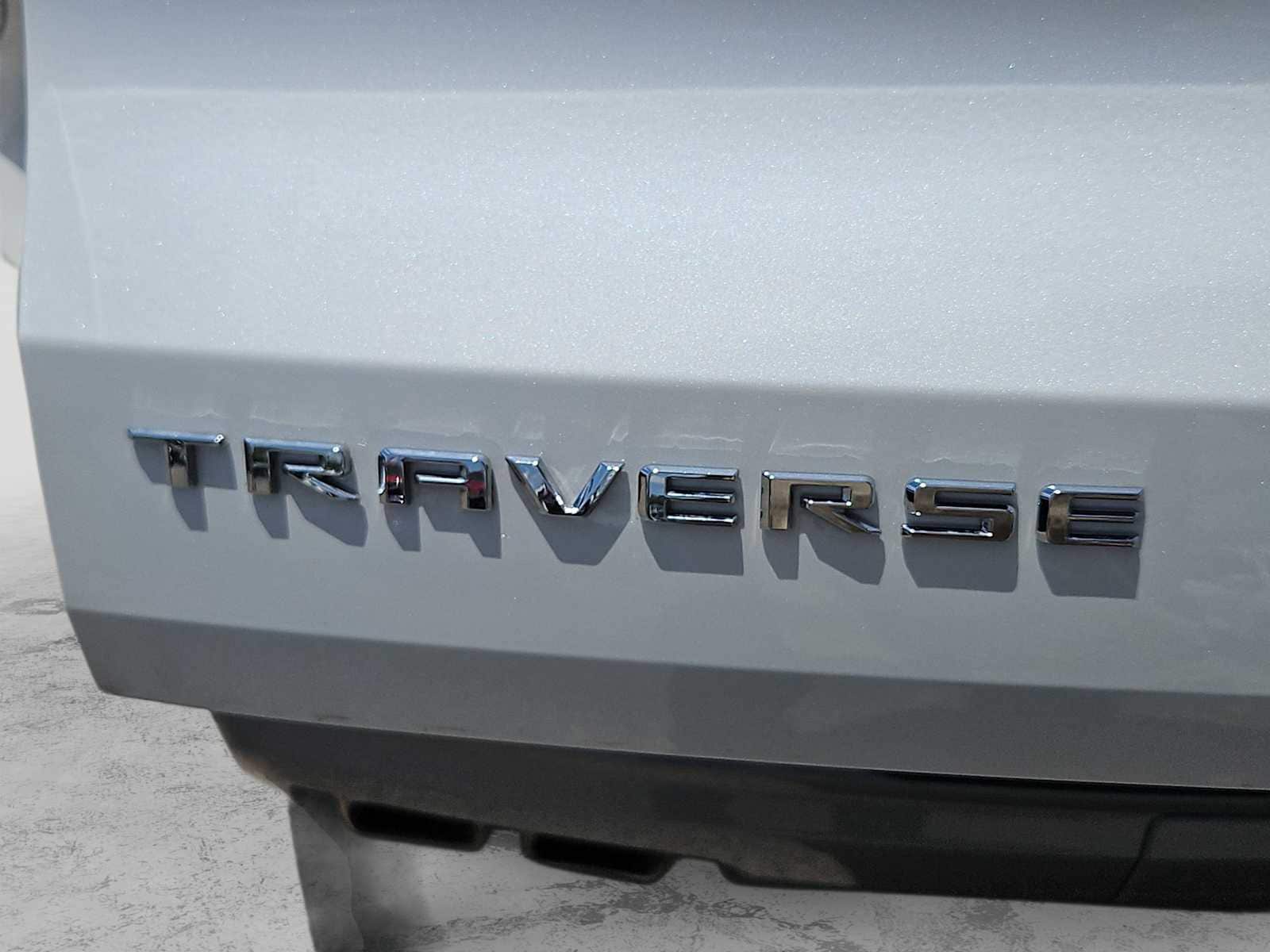 Thumbnail: 2024 Chevrolet Traverse - 2