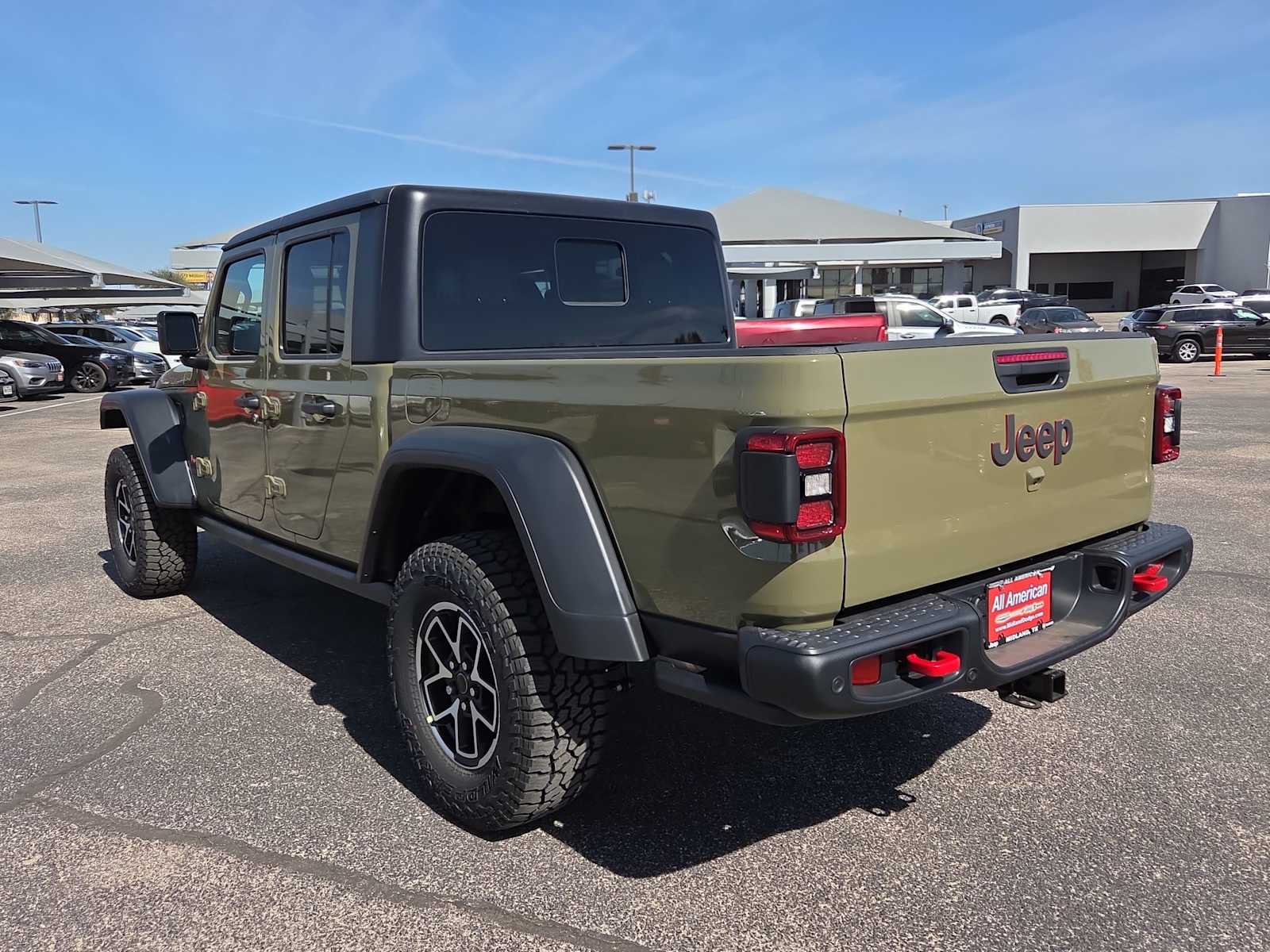 Thumbnail: 2025 Jeep Gladiator - 4