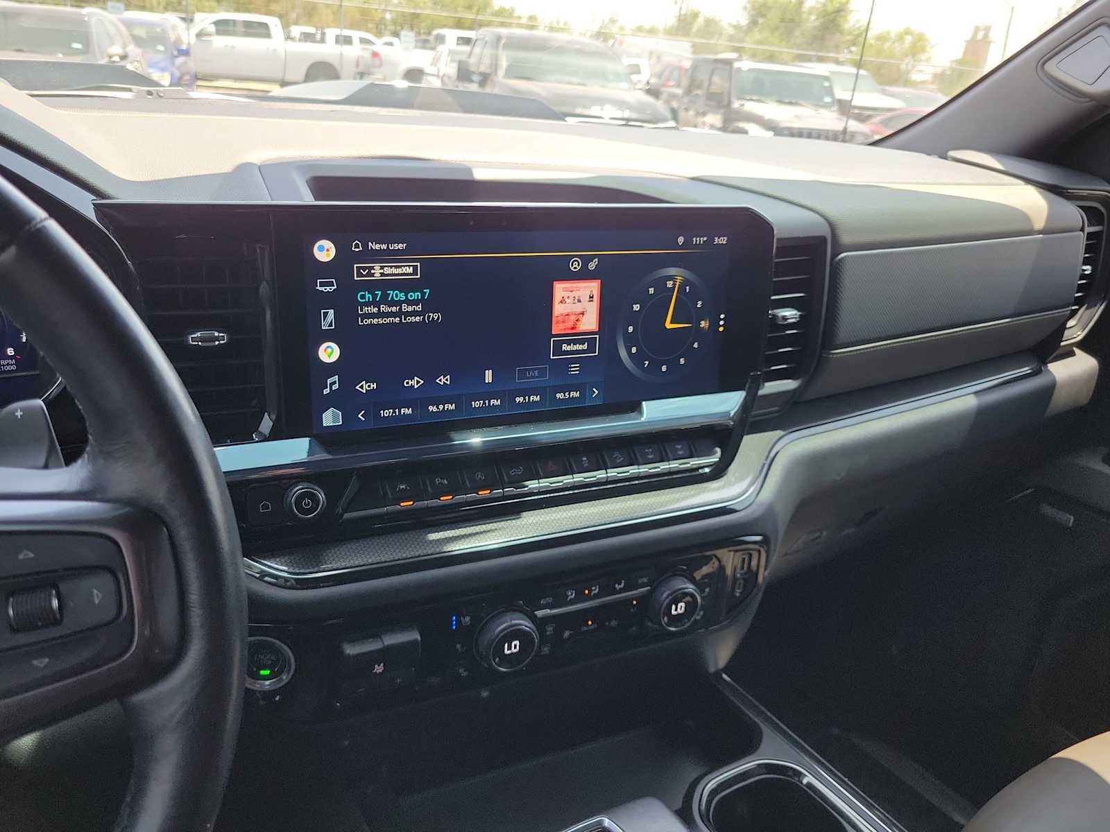 Thumbnail: 2022 Chevrolet Silverado 1500 - 21
