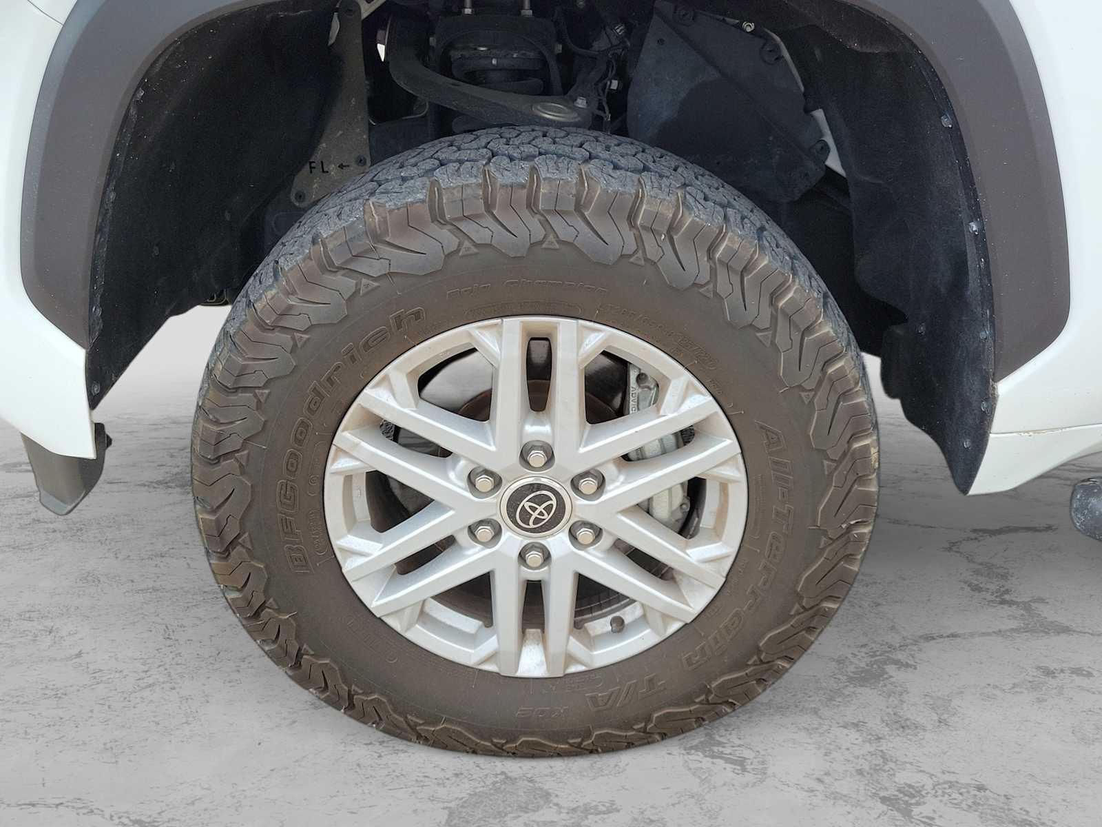 Thumbnail: 2023 Toyota Tundra - 8
