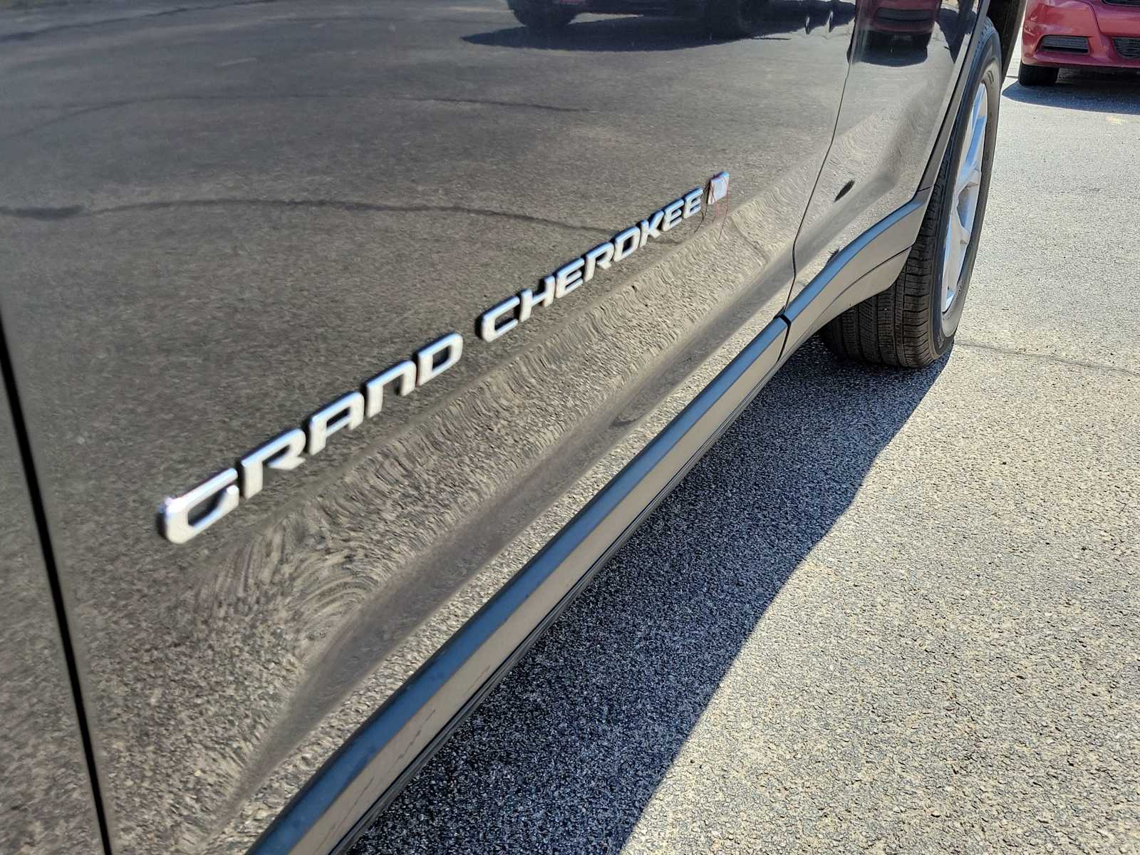 Thumbnail: 2022 Jeep Grand Cherokee - 7