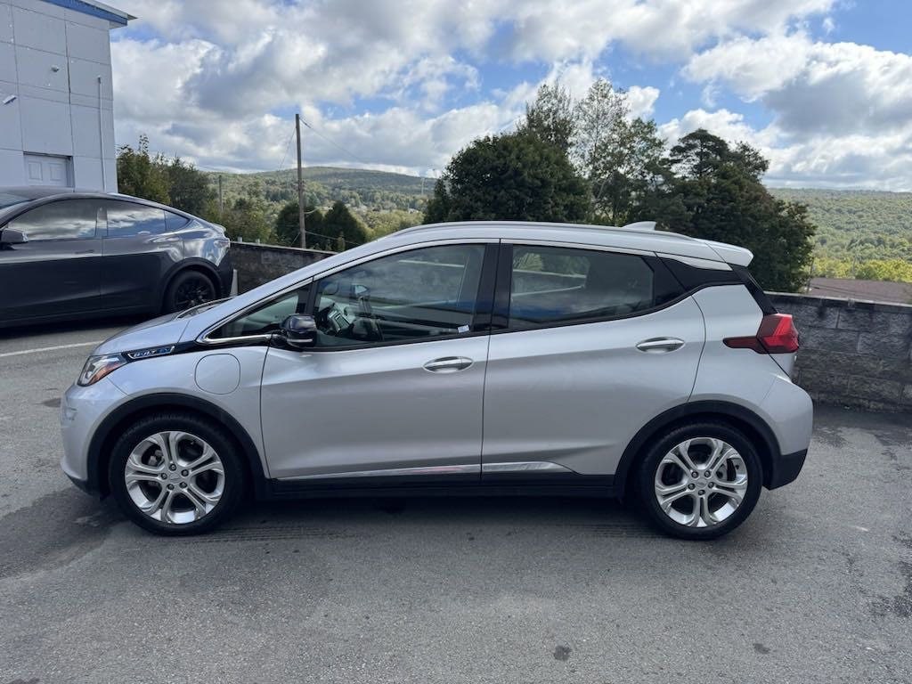 Used 2018 Chevrolet Bolt EV Premier with VIN 1G1FX6S04J4116617 for sale in Forest City, PA