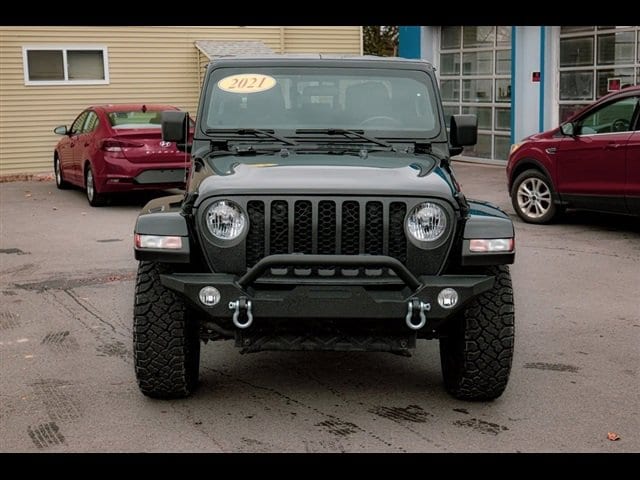 Used 2021 Jeep Gladiator WILLYS with VIN 1C6JJTAM0ML612392 for sale in Forest City, PA