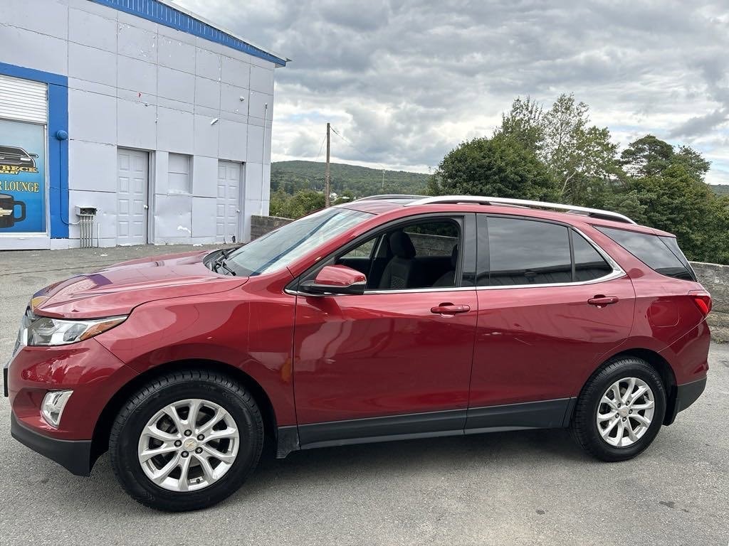 Used 2018 Chevrolet Equinox LT with VIN 2GNAXSEV7J6293010 for sale in Forest City, PA