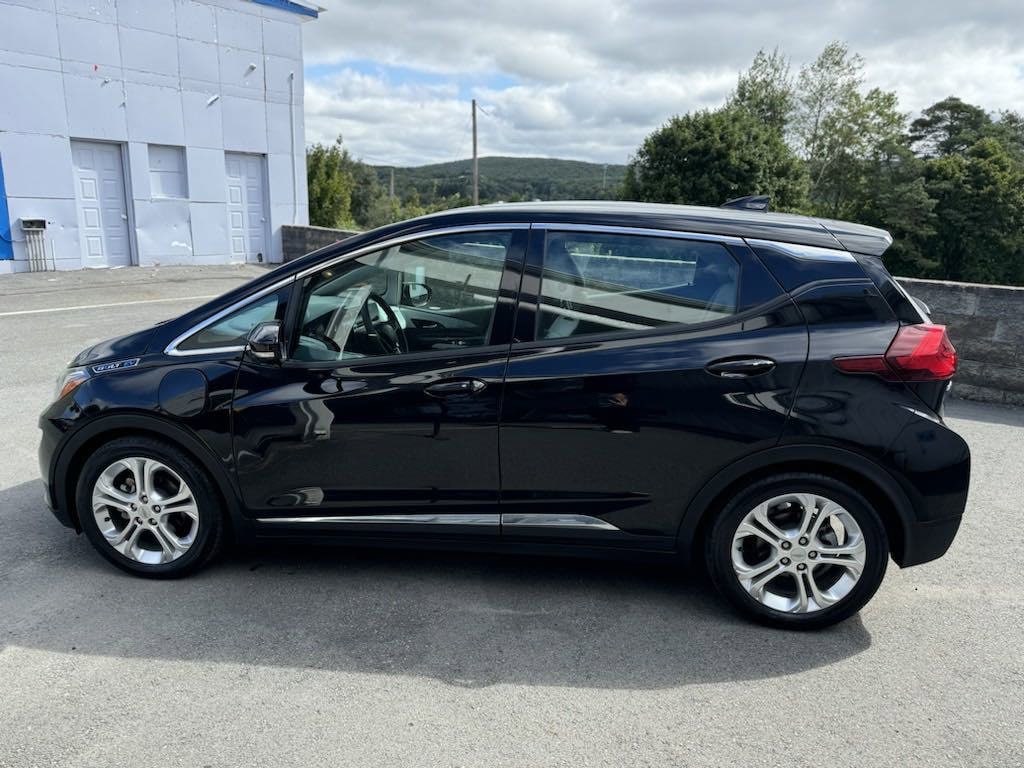 Used 2018 Chevrolet Bolt EV LT with VIN 1G1FW6S03J4131550 for sale in Forest City, PA