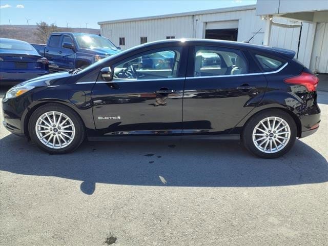 Used 2018 Ford Focus Electric with VIN 1FADP3R43JL211459 for sale in Forest City, PA