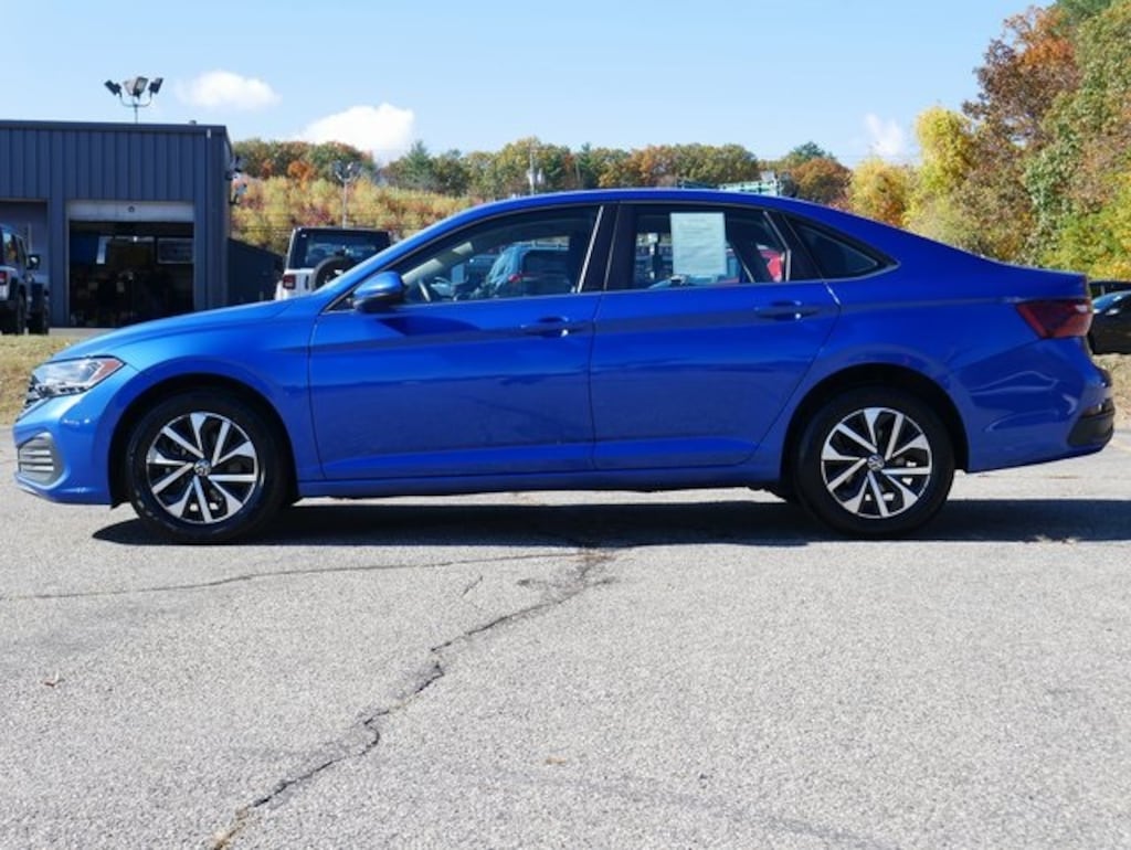 Used 2024 Volkswagen Jetta 1.5T S Sedan
