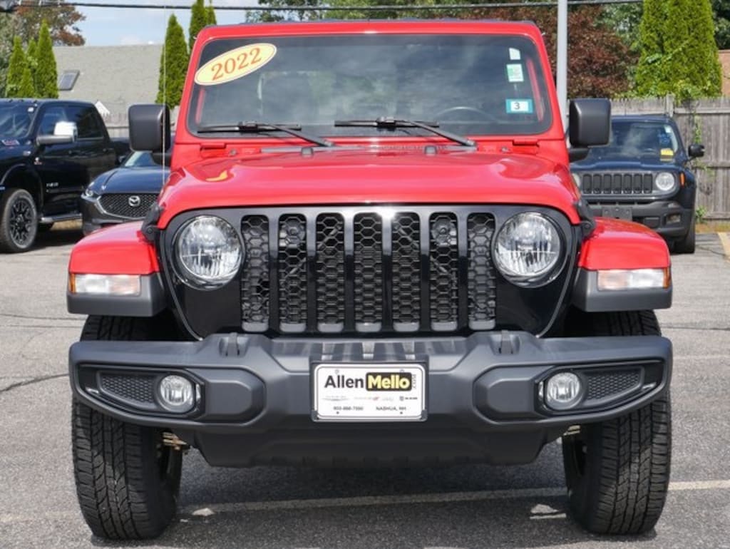 Used 2022 Jeep Gladiator Willys Truck