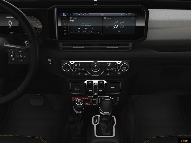 2025 Jeep Wrangler 4-Door Willys - Photo 17