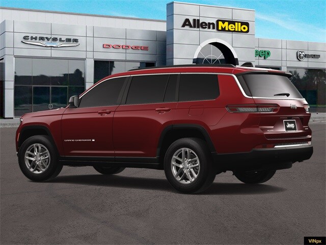 2025 Jeep Grand Cherokee Laredo photo 4