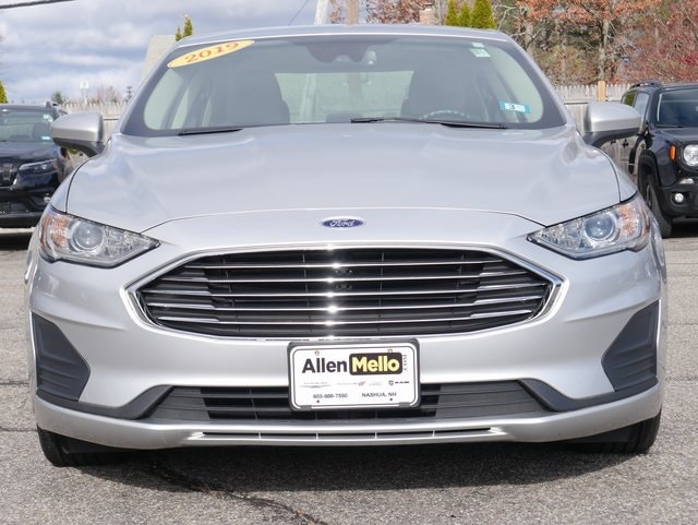 Used 2019 Ford Fusion Hybrid SE with VIN 3FA6P0LU0KR157153 for sale in Nashua, NH