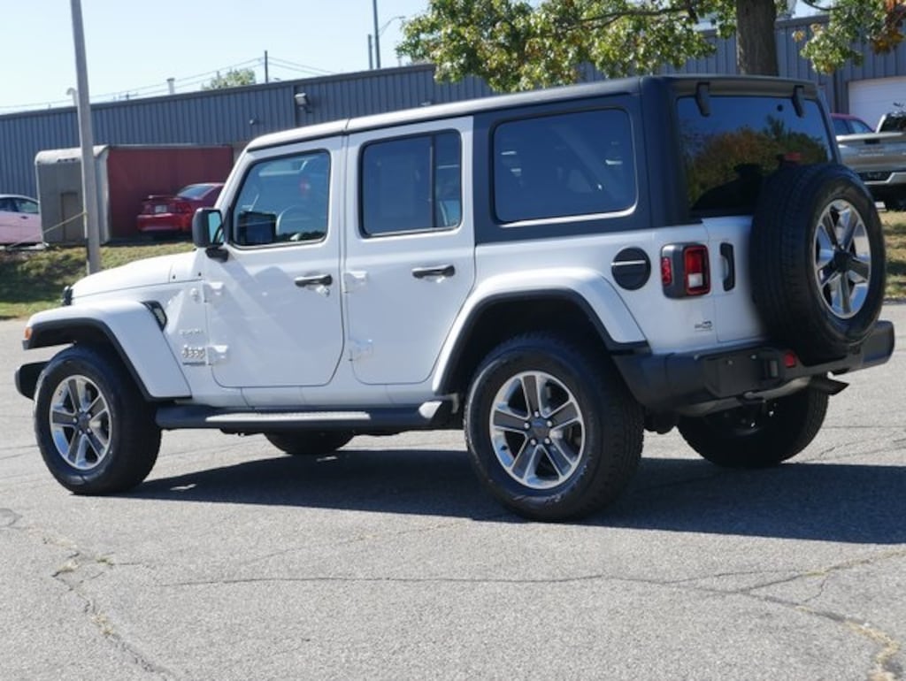 Used 2022 Jeep Wrangler Unlimited Sahara SUV