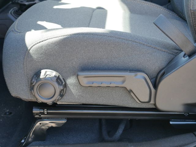 2026 Jeep Wrangler 4-Door Willys - Photo 19
