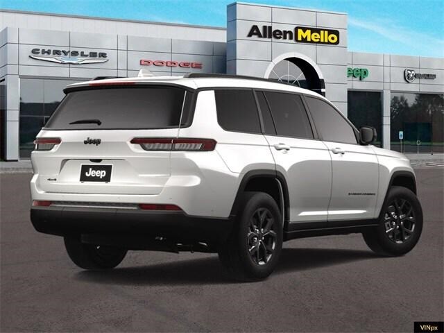 2025 Jeep Grand Cherokee Altitude photo 4