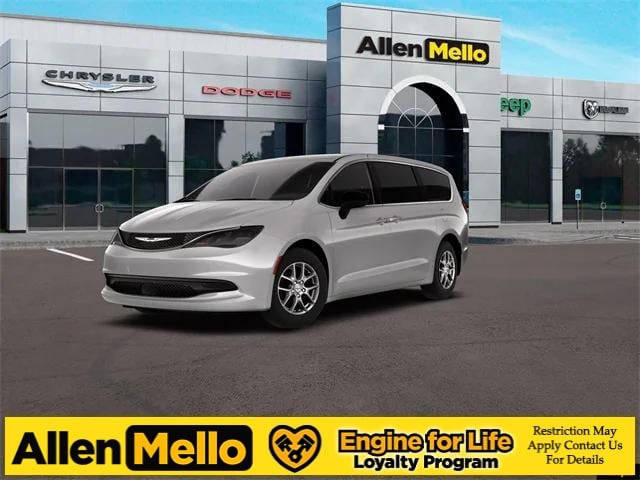 2026 Chrysler Voyager LX's photo