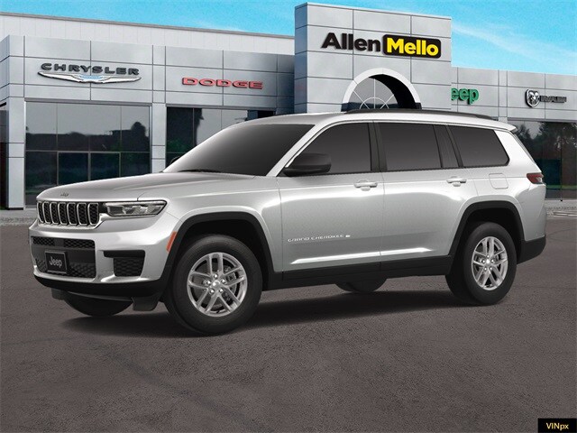 2025 Jeep Grand Cherokee Laredo photo 2