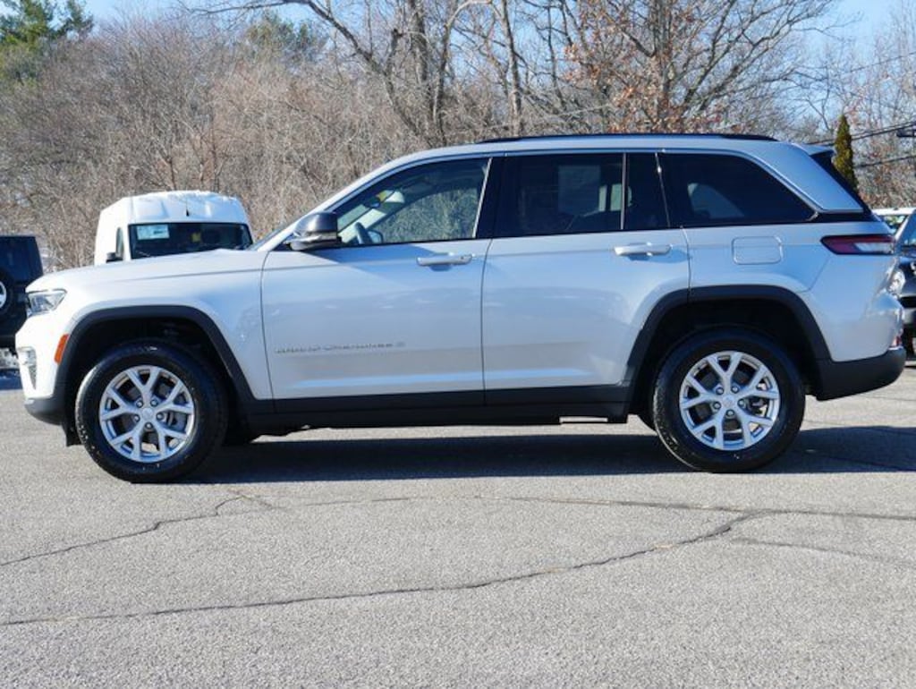 Used 2023 Jeep Grand Cherokee Limited SUV
